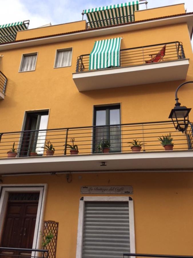 La Punta Della Signora Apartment